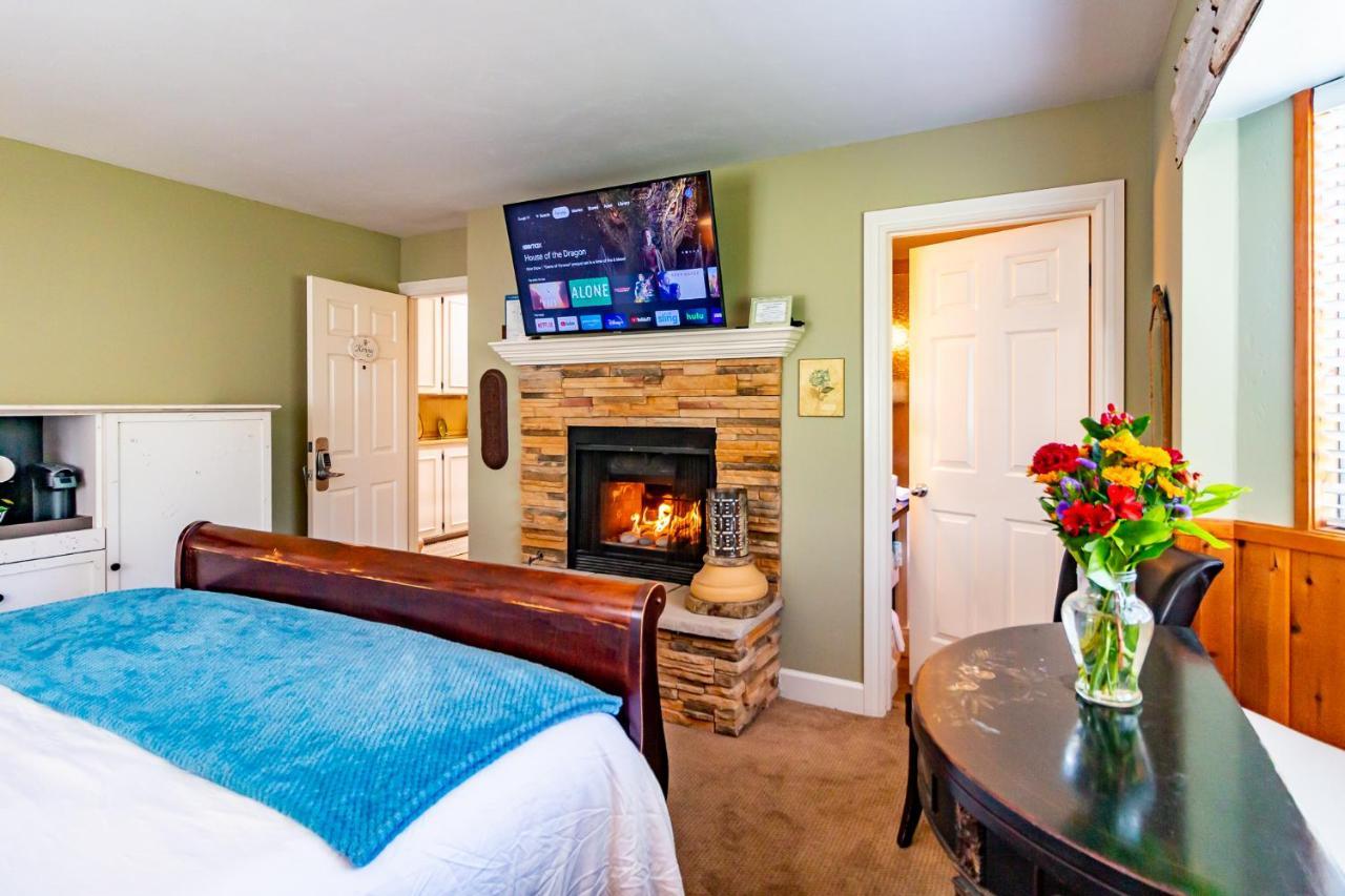 Kerry,1293110752:JPEG